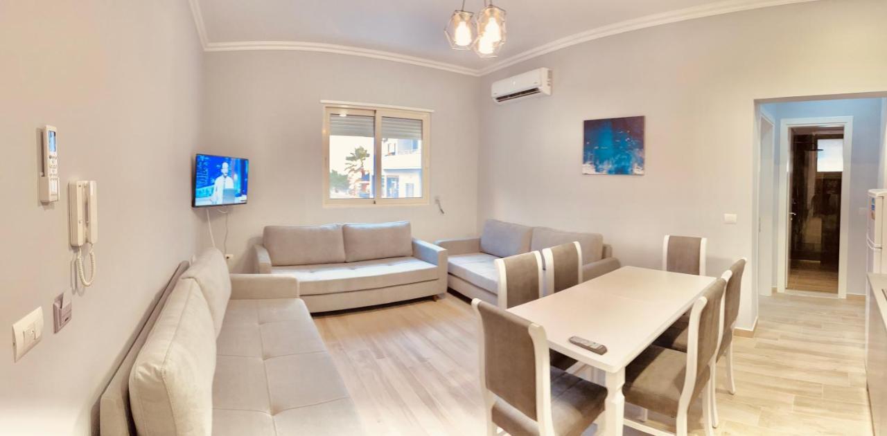 Flors Apartments ดูร์เรส ภายนอก รูปภาพ