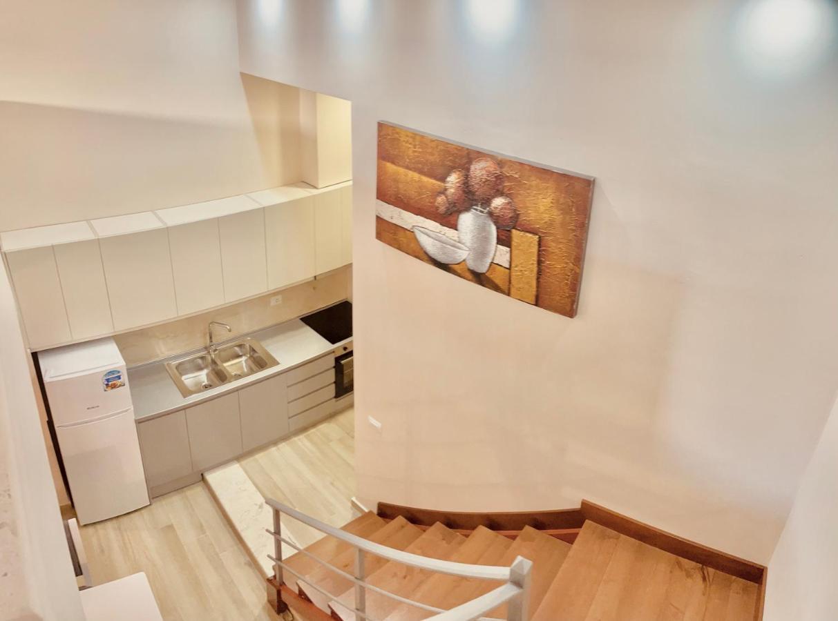 Flors Apartments ดูร์เรส ภายนอก รูปภาพ