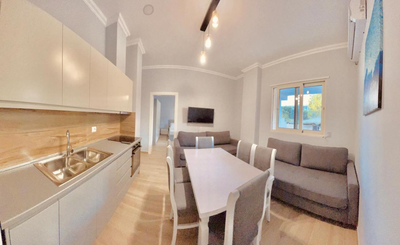 Flors Apartments ดูร์เรส ภายนอก รูปภาพ