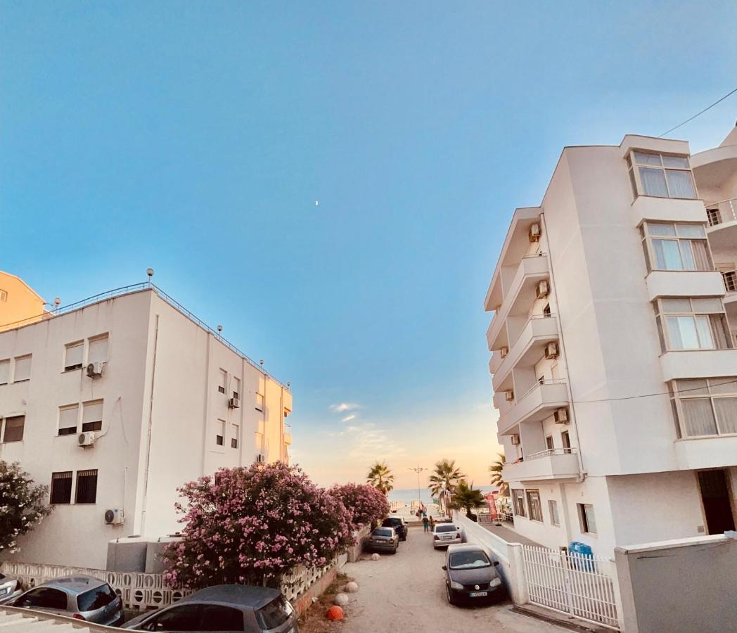 Flors Apartments ดูร์เรส ภายนอก รูปภาพ