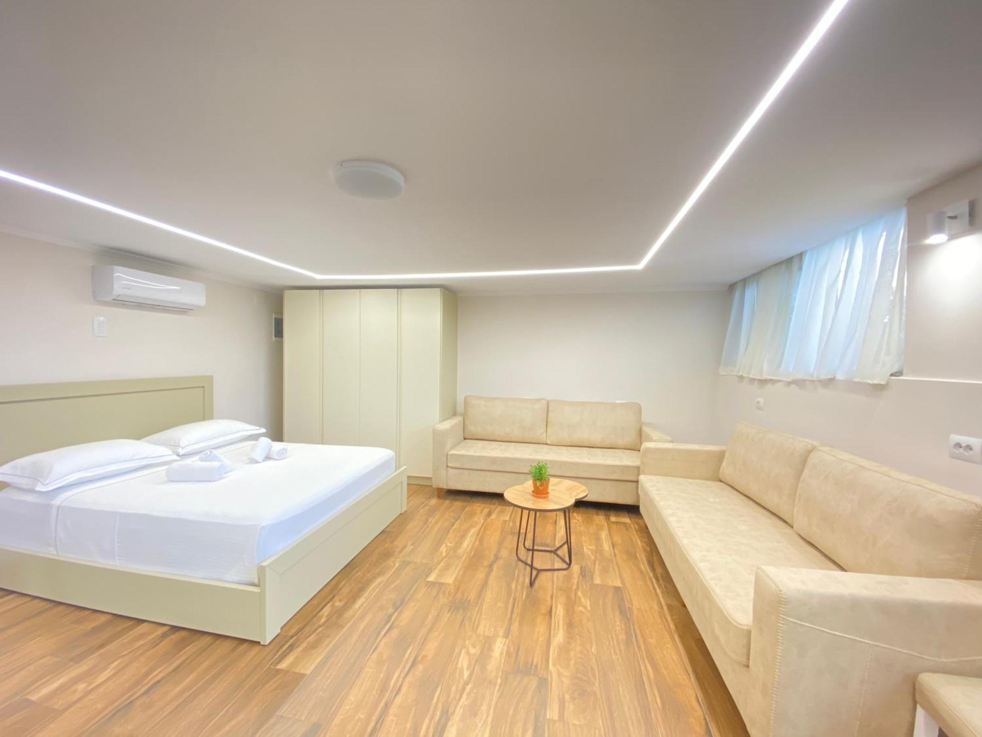 Flors Apartments ดูร์เรส ภายนอก รูปภาพ