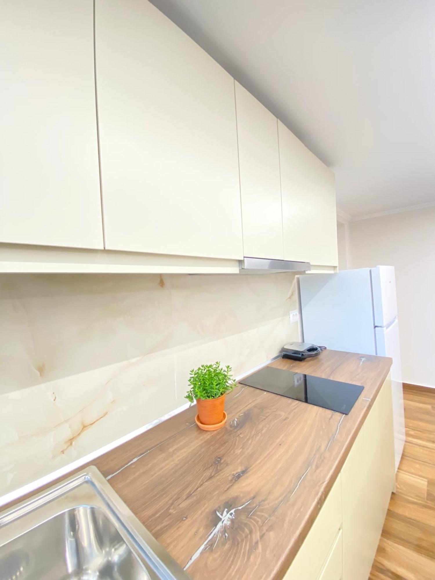 Flors Apartments ดูร์เรส ภายนอก รูปภาพ